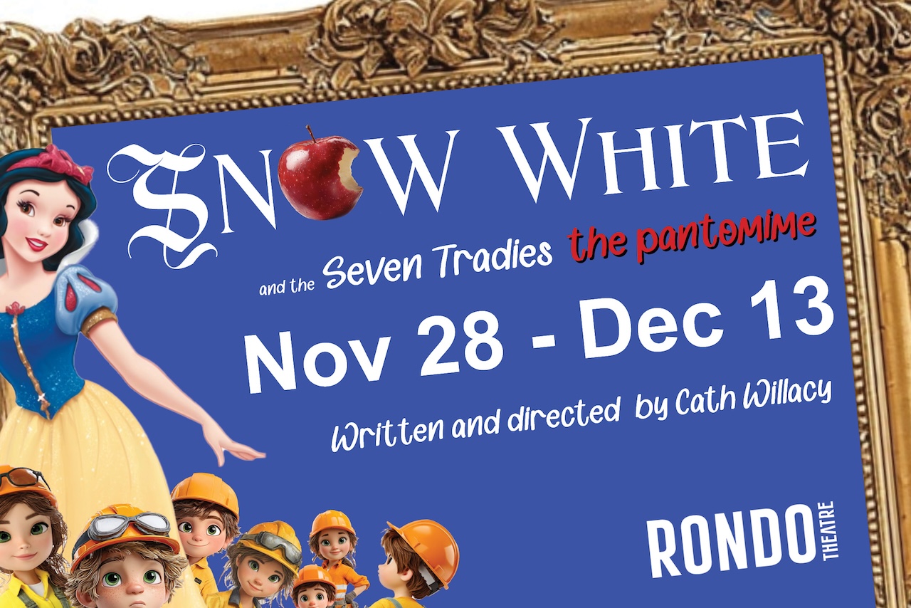 Snow White and the Seven Tradies, the pantomime